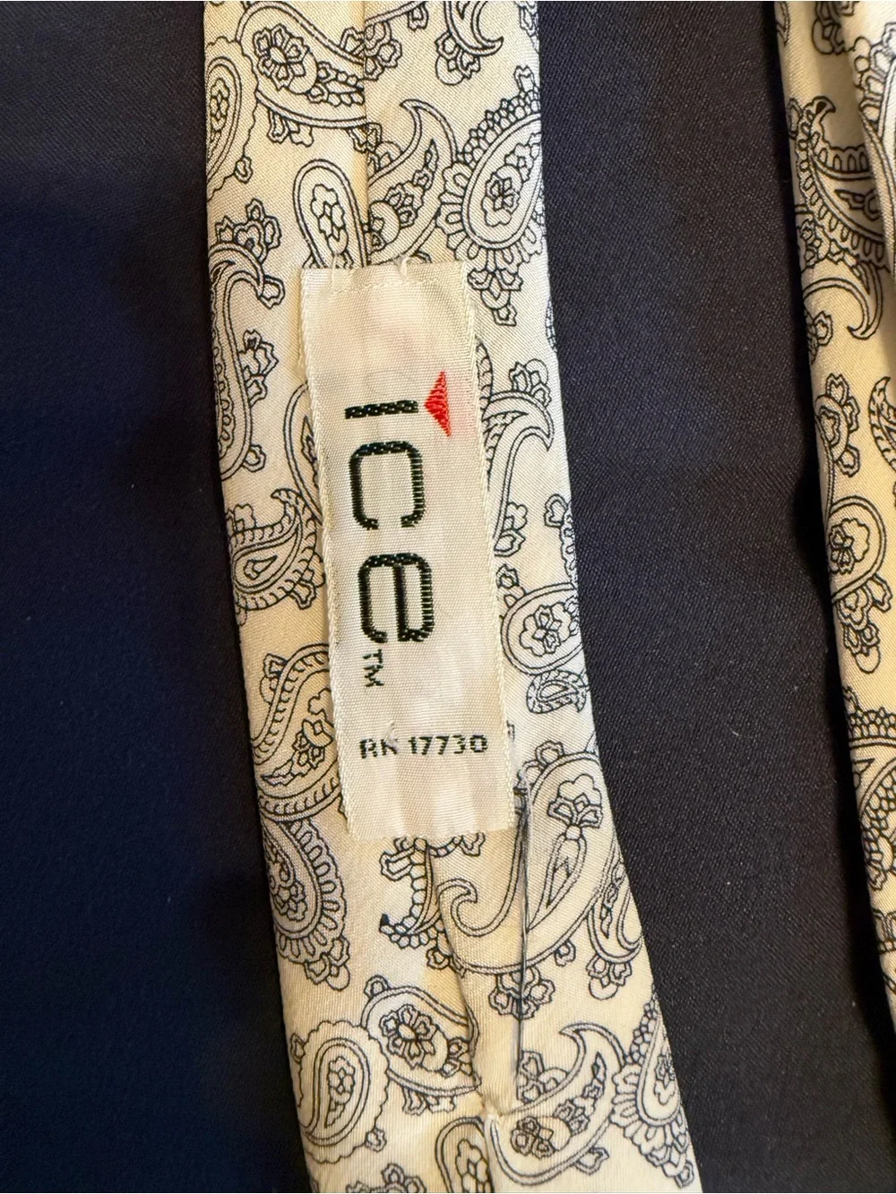 ICE 100% Silk Cream & Black Paisley Men's Necktie
